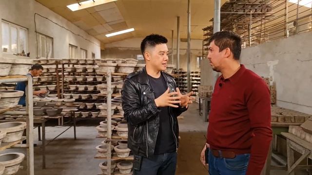 Как делают Узбекскую посуду | Голодный Ким смотреть онлайн