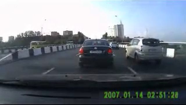 Новая услуга в Ростове. Вы спешите? Замена колёс на ходу! смотреть онлайн