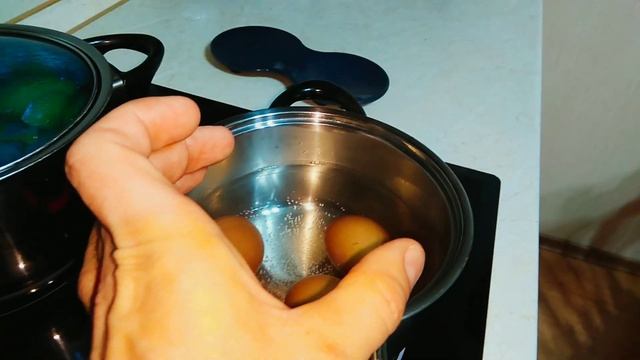 Как сварить яйцо яйца правильно вкрутую смотреть онлайн