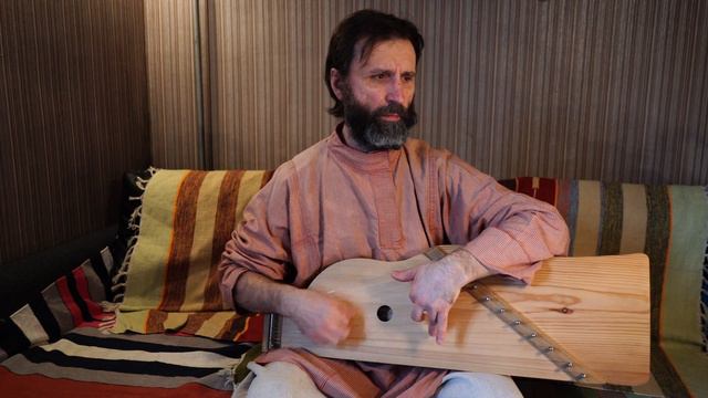 Наигрыш "Горбатого". Исполняет Чернышов Сергей Иванович. смотреть онлайн