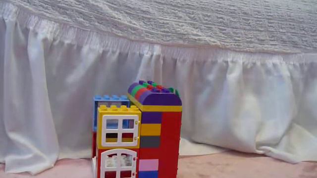 СУПЕР КОНЮШНЯ ДЛЯ ЛОШАДКИ/ Lego смотреть онлайн