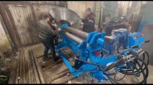 Гидравлические 4-х валковые вальцы для толщины листа 10-12мм