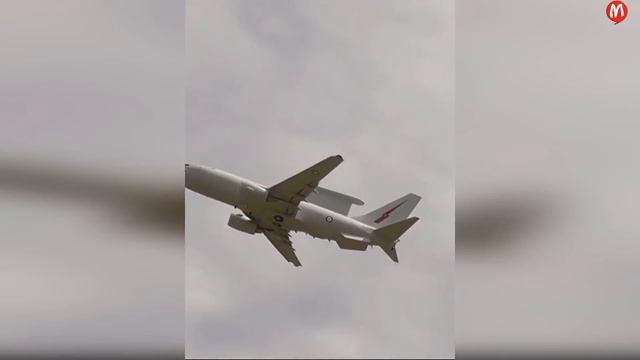 Эрдоган ДАЛ ПPИKУPИTЬ! Турецкий самолет-разведчик над Крымом наделал шороху в России!.. смотреть онлайн