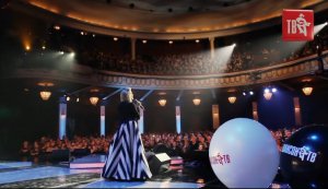 Лайма ВАЙКУЛЕ - ЛИСТЬЯ ЖЁЛТЫЕ