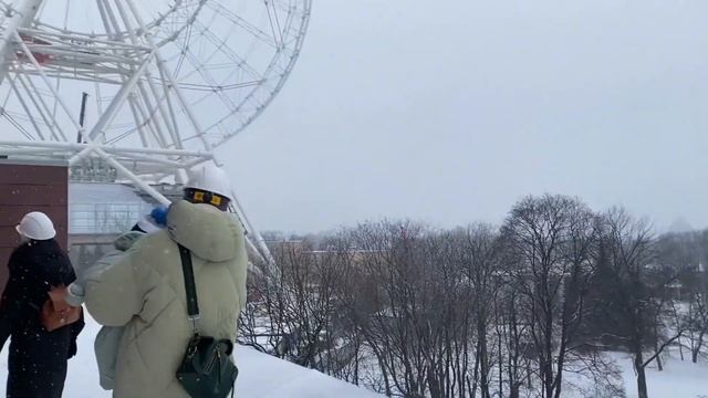 Строительство колеса обозрения "Солнце Москвы"? Когда откроют и что будет видно? смотреть онлайн