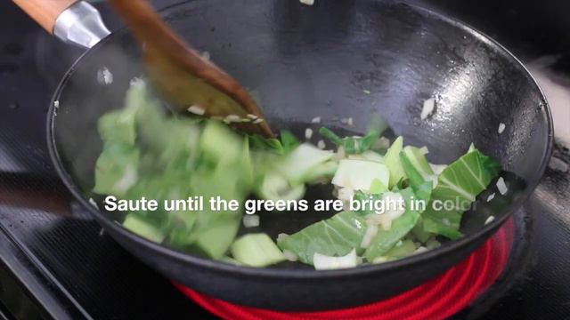 TOM YUM FRIED RICE | THAI STYLE TOM YUM FRIED RICE WITH CHICKEN AND FRIED EGG смотреть онлайн