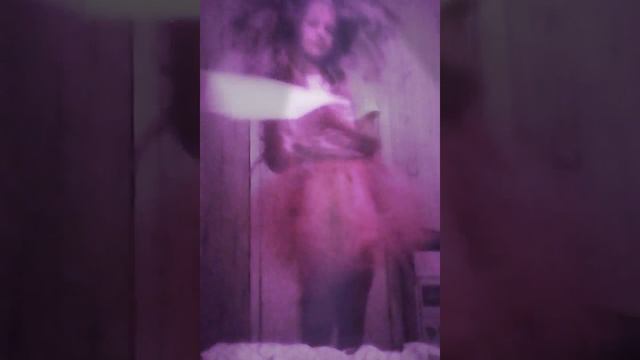 Хотела стать главной!!!😢😢😢 смотреть онлайн