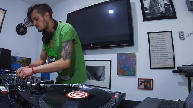 Rafiko Transmisión X @Mimosa смотреть онлайн