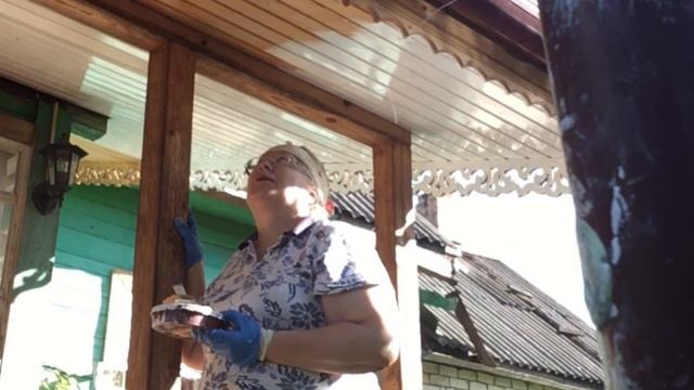 В Москве срочно меняют бордюры ! От глупости городской власти сбежала на дачу. смотреть онлайн