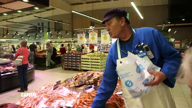 Capital - Hypermarches Et Marches : Comment Font-ils Face A La Frenesie Des Vacanciers ? 2-2 Cptl