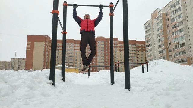 [День 3. 100-дневный воркаут] смотреть онлайн