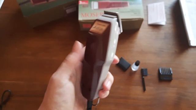 Распаковка — Машинка для стрижки волос Moser Mini 1411-0050Распаковка — Машинка для стрижки волос Mo смотреть онлайн
