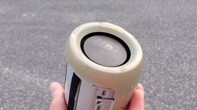 Motley Crew - JBL Flip 3 Bass Test (70%) смотреть онлайн