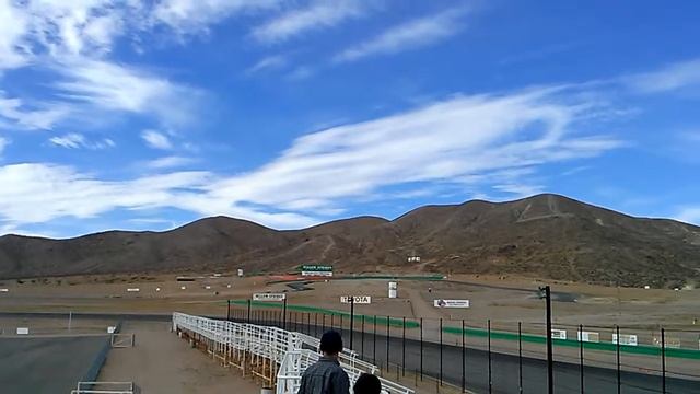 Porsche #906 Leads First Laps