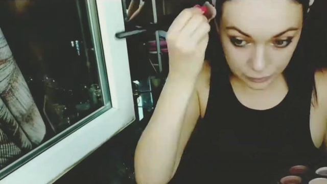 Макияж smoky-eyes для голубых глаз смотреть онлайн