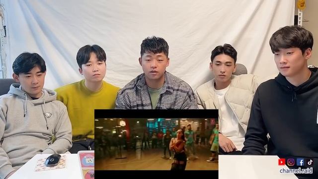 Koreans watch 'Nachi Nachi' Street Dancer 3D | Varun D,Shraddha K,Nora F | Reaction Video | RAID смотреть онлайн