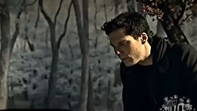 Billy Talent - Fallen Leaves Music Video (HQ) смотреть онлайн