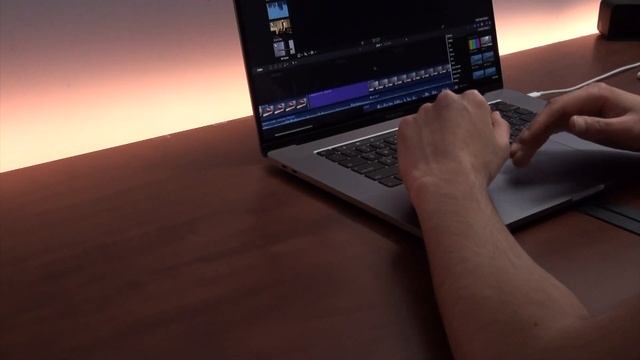 Is the Macbook Pro 16 Still Worth It in 2021 As A Student? смотреть онлайн