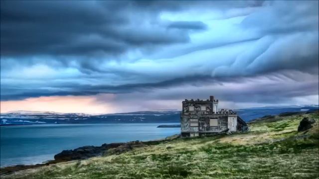 Свекровь живет с нами, не хочет ничем помогать по хозяйству. Я устала быть домработницей у себя дом смотреть онлайн