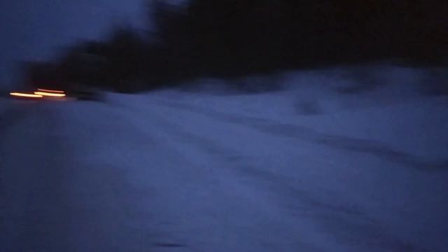 Тренировочный день Freightliner Columbia ICE AND SNOW ROAD TRUCKDRIVING