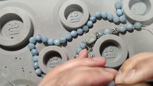 А это - мой самый крепкий браслет. Он создан специально для спортсменки смотреть онлайн