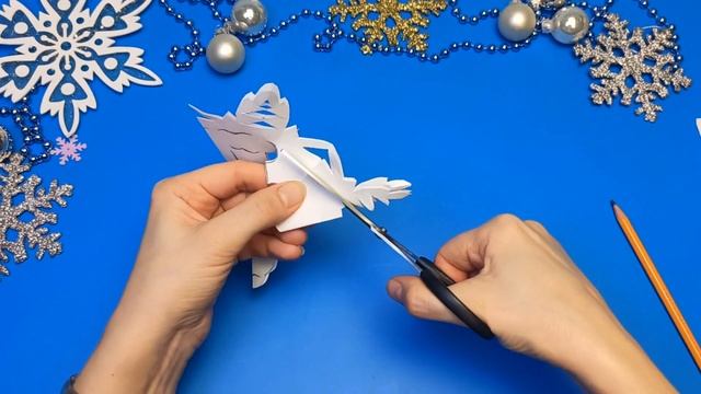 Новая, необычная СНЕЖИНКА ДЕД МОРОЗ из бумаги своими руками / New, unusual, simple snowflakes смотреть онлайн