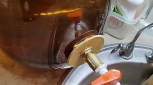 Ёмкость для воды из пивной кеги с краном