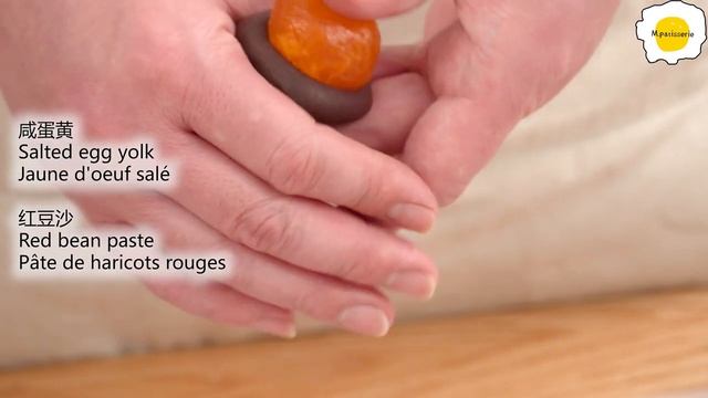 Lucky bag yolk pastry 福袋蛋黄酥 Sac portebonheur croustillant au jaune d'oeuf ラッキーバッグ卵黄ペストリー 복주머니 노른자 과 смотреть онлайн