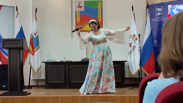Русская народная песня "Маков цвет" поет Елена Малова смотреть онлайн