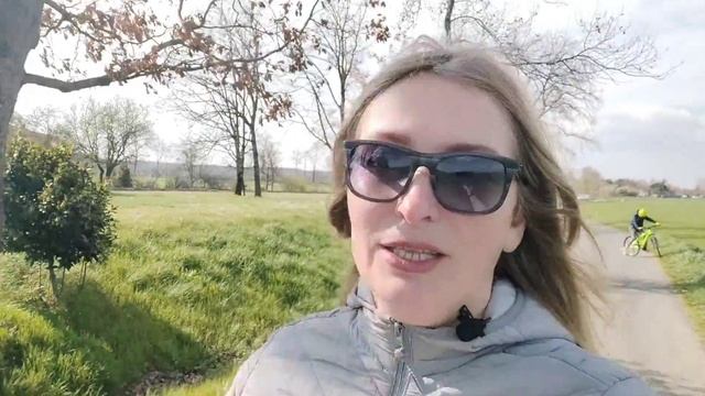 Хочу в Москву. Как избежать ковыряние в носу? смотреть онлайн