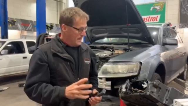2008 Audi A6 with headlight issues смотреть онлайн
