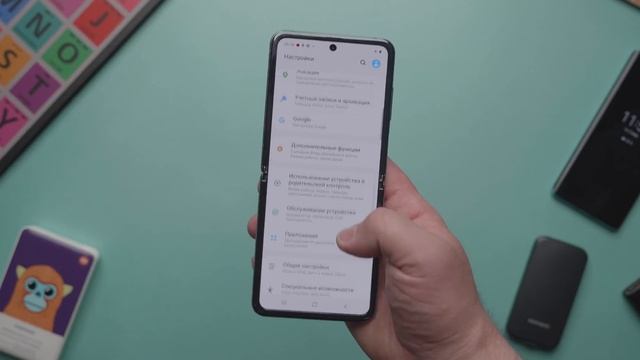 Samsung Galaxy Z Flip обзор и честный отзыв