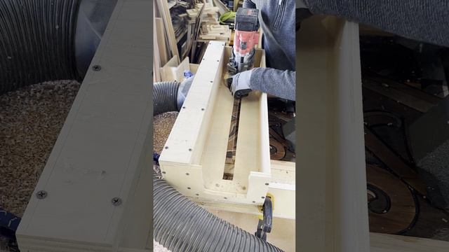 Milwaukee Tools M18 Router - Rough Leveling Example of Heavy Use смотреть онлайн