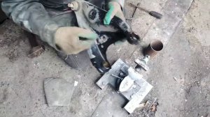 Замена саленблоков рычагог логан сандеро ларгус своими руками.