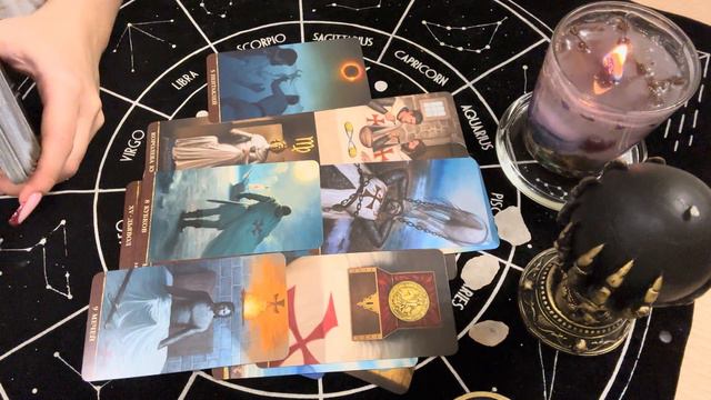 Его личная жизнь . Доволен ли он ей? Что думает о Вас и Ваших отношениях ?❤️