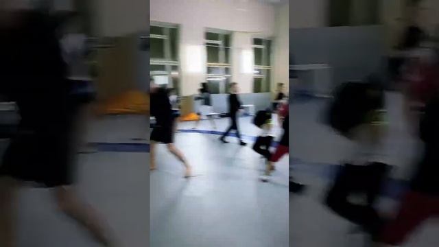 Тренировки по боксу разминка,спарринги #mma #спорт #ufc #бокс #музыка #? смотреть онлайн