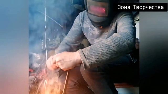 Уличные подставки для цветов, под кашпо. Подцветочники ручной работы. смотреть онлайн