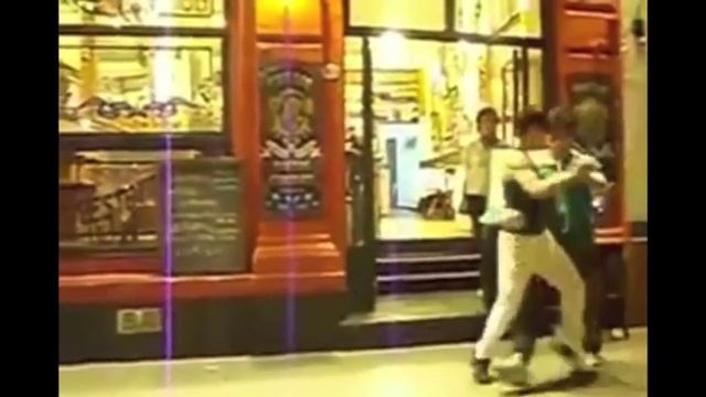Two guys dancing El Tango de Roxanne re dubbed смотреть онлайн