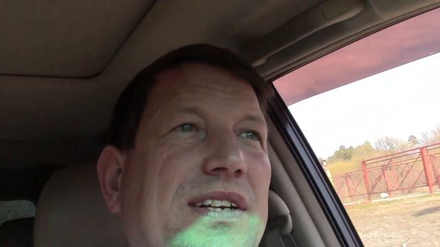 Наконец-то "Отремонтировали" дорогу. После ям, которые были - это гоночная трасса для ФОРМУЛЫ-1. смотреть онлайн