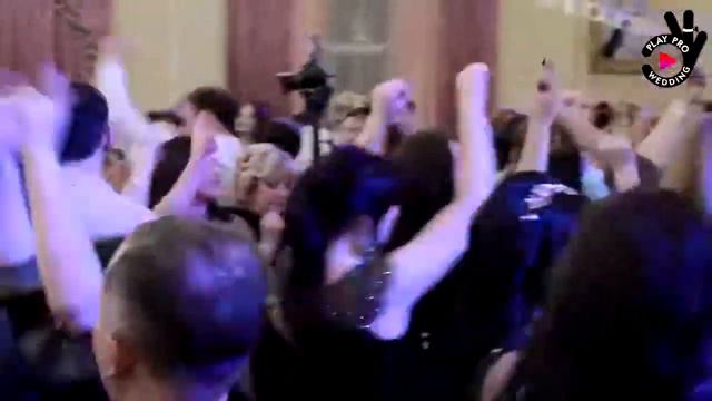ASLAN KYATOV   VSPOMINAYU  NOVOGODNIJ OGONEK V CHERKESSKE PLAYPRO WEDDING 8 938 036 99 88  MosCatal