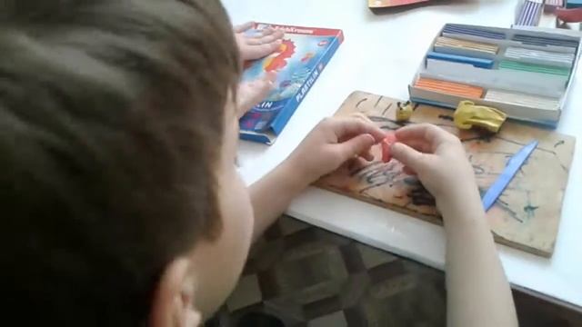 Мастер-класс по лепке из пластилина. Лепим Винни-Пуха смотреть онлайн