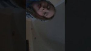 Короче говоря не хочу вставать рано в школу
