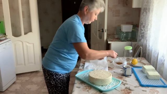 Про сыр..//Какую козочку я бы взяла?Дойную или маленькую?:/ смотреть онлайн