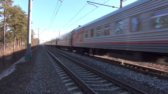 РЖД Электровоз ЭП20-023 с поездом на перегоне Раменское-Быково смотреть онлайн