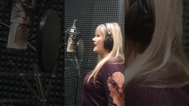 Всех мамочек поздравляю С днем матери! ❤ Спасибо за все, мам.... 😭 смотреть онлайн