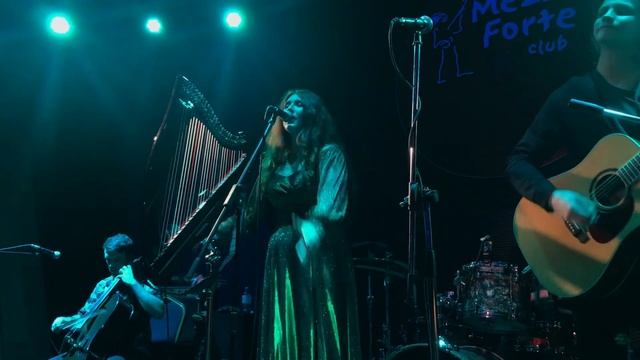 Земля Легенд - Тёплая зима (Mezzo forte 11.02.2023) смотреть онлайн