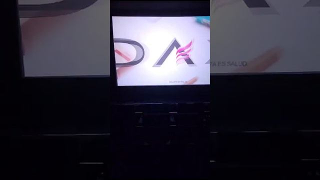 Sube Marina su canción navideña a plataformas y se exhibe en salas de cine смотреть онлайн