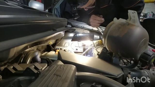 Nissan Almera замыкание. Китайский предохранитель. смотреть онлайн