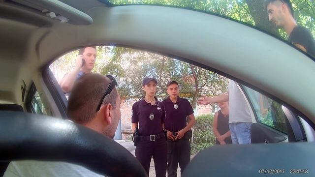 Таможенник забрал авто.Часть вторая Таможня Полиция LT смотреть онлайн