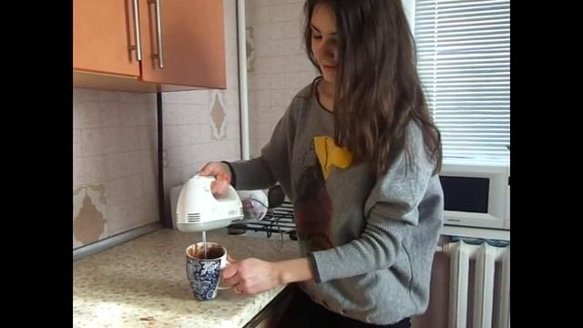Шоколадный кекс за 3 минуты!! смотреть онлайн
